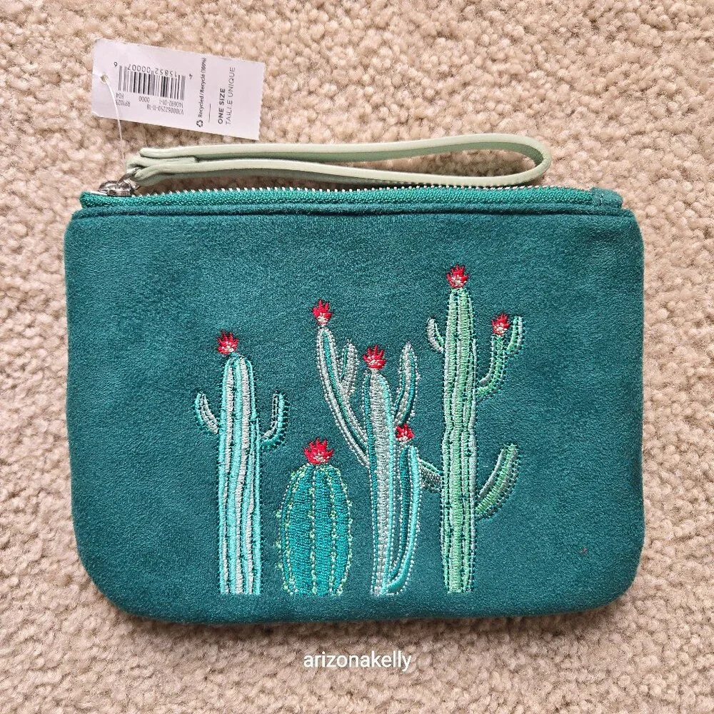 NWT Faux Suede Cactus Wristlet Saguaro Zippered Pouch Embroidered - Picture 1 of 4